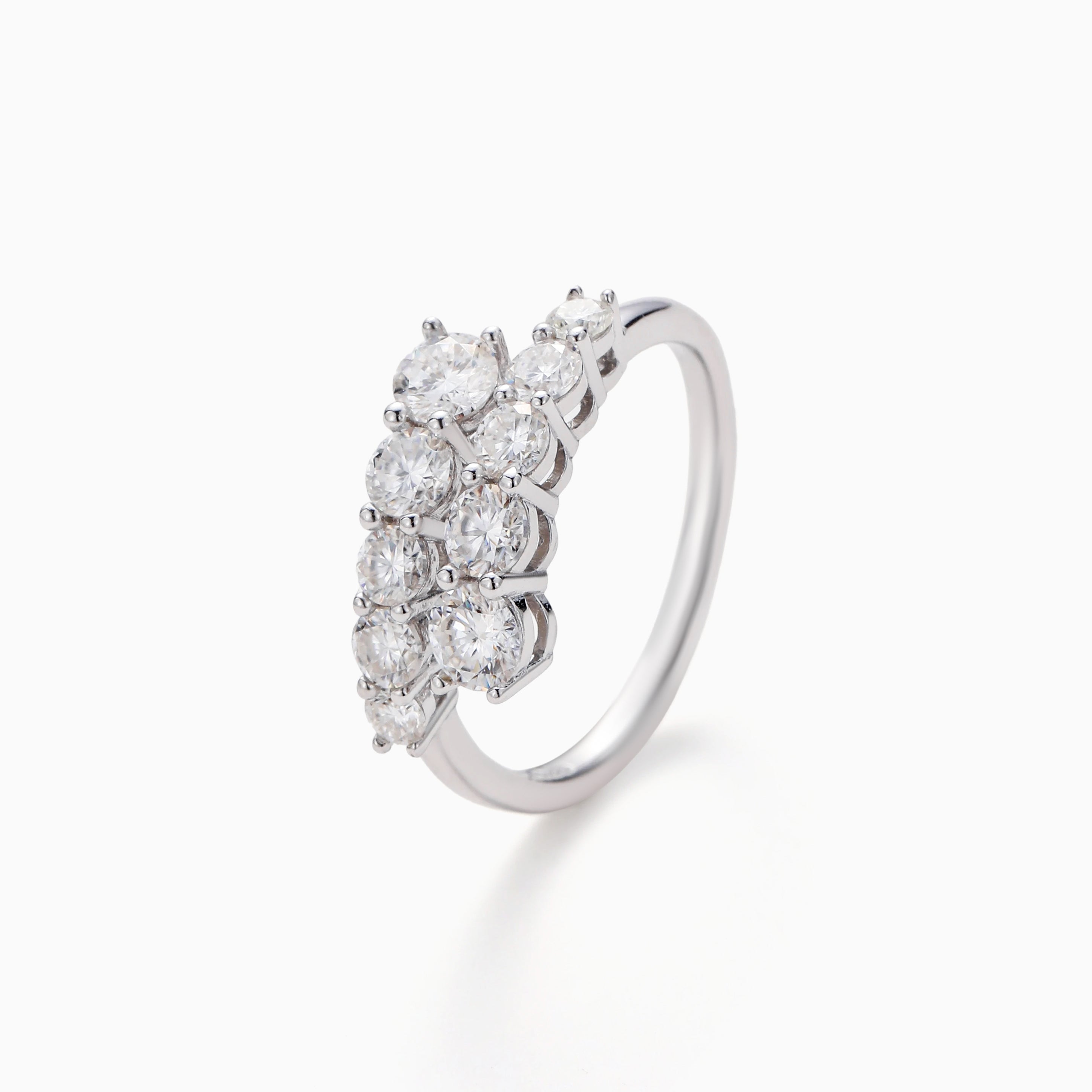 LUXURIOUS OVERLAPPING MOISSANITE RING