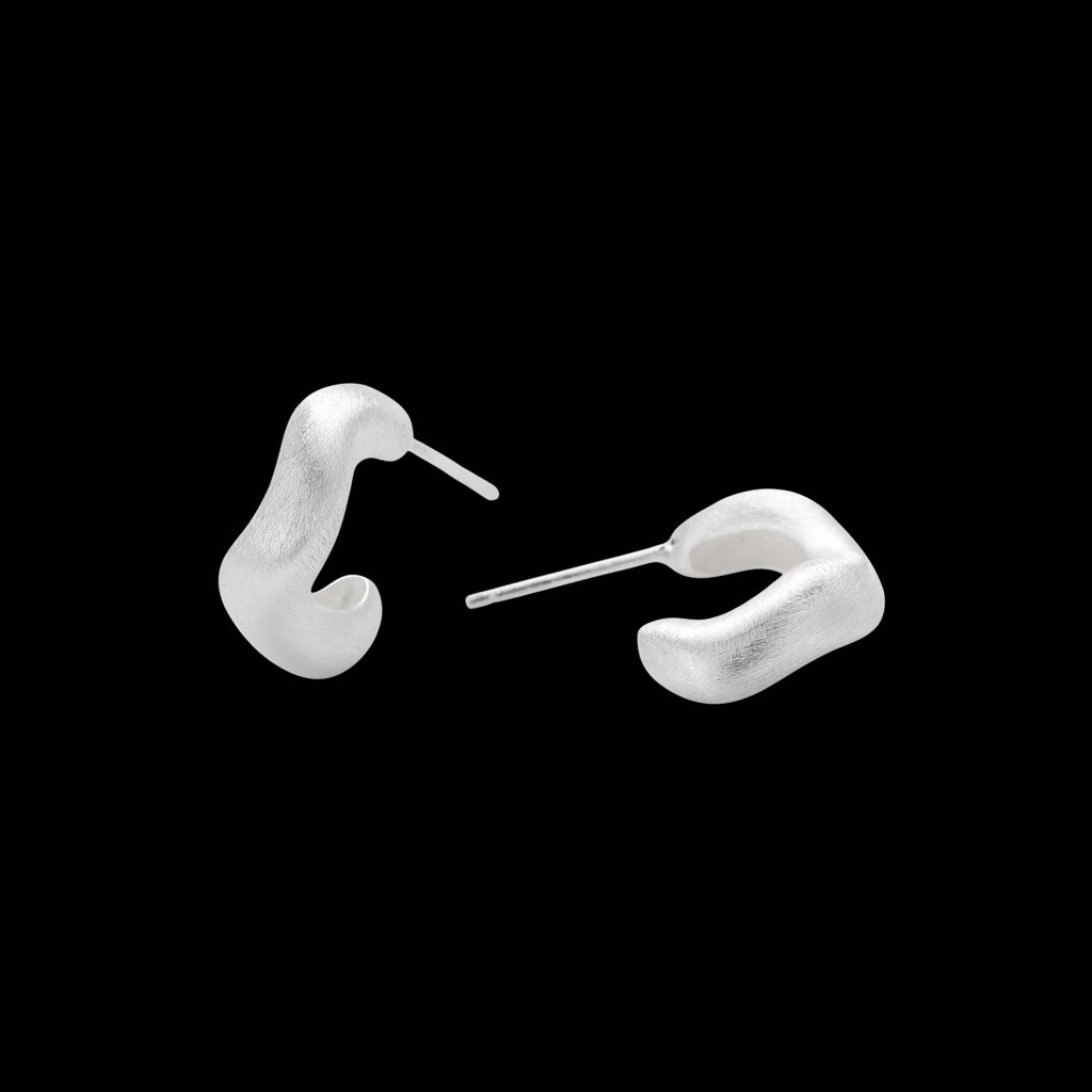 FORM STUDY BRUSHED SWAGGY MACARONI HOOP EARRINGS