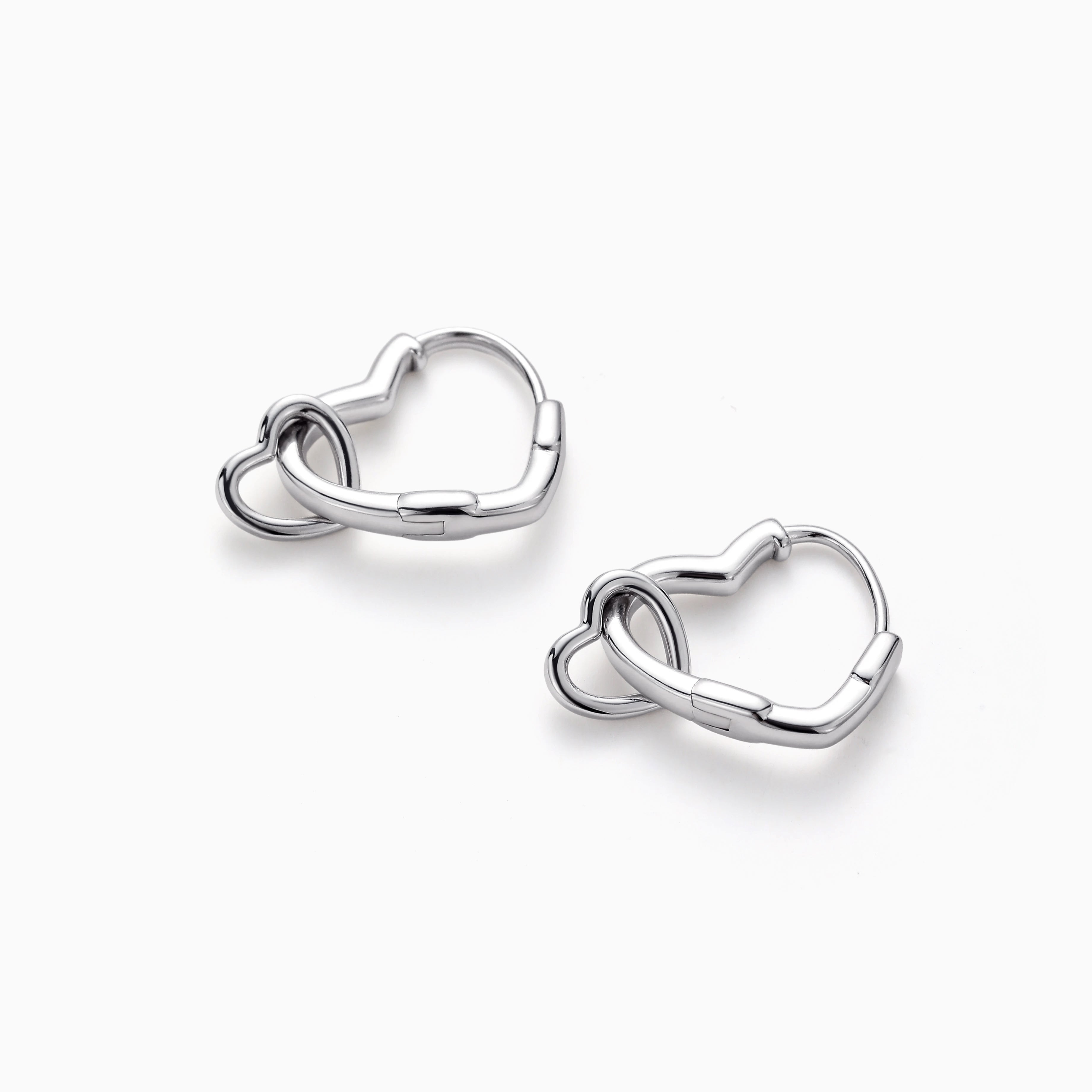 DOUBLE HEART EARRING