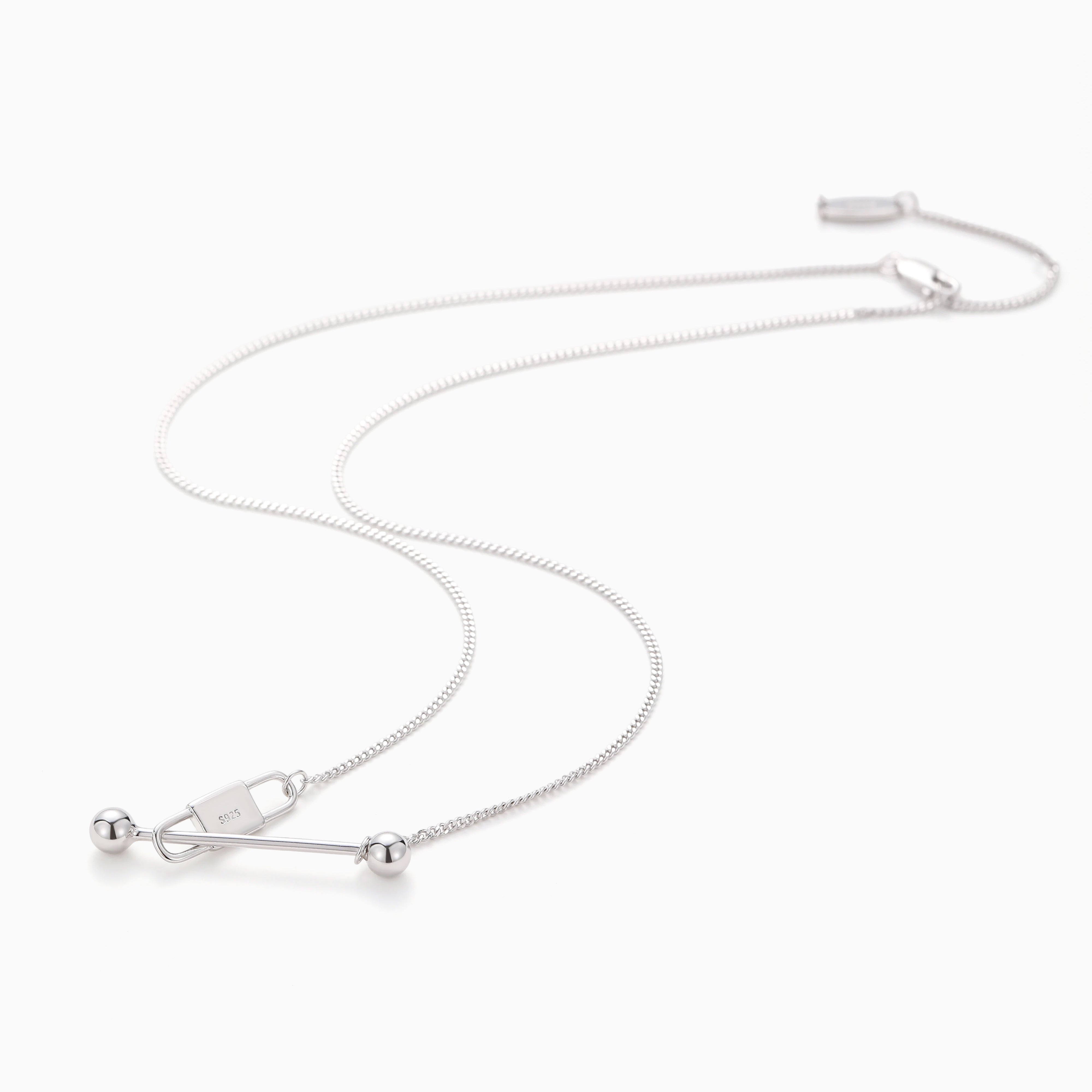 PAPER CLIP FOCAL NECKLACE