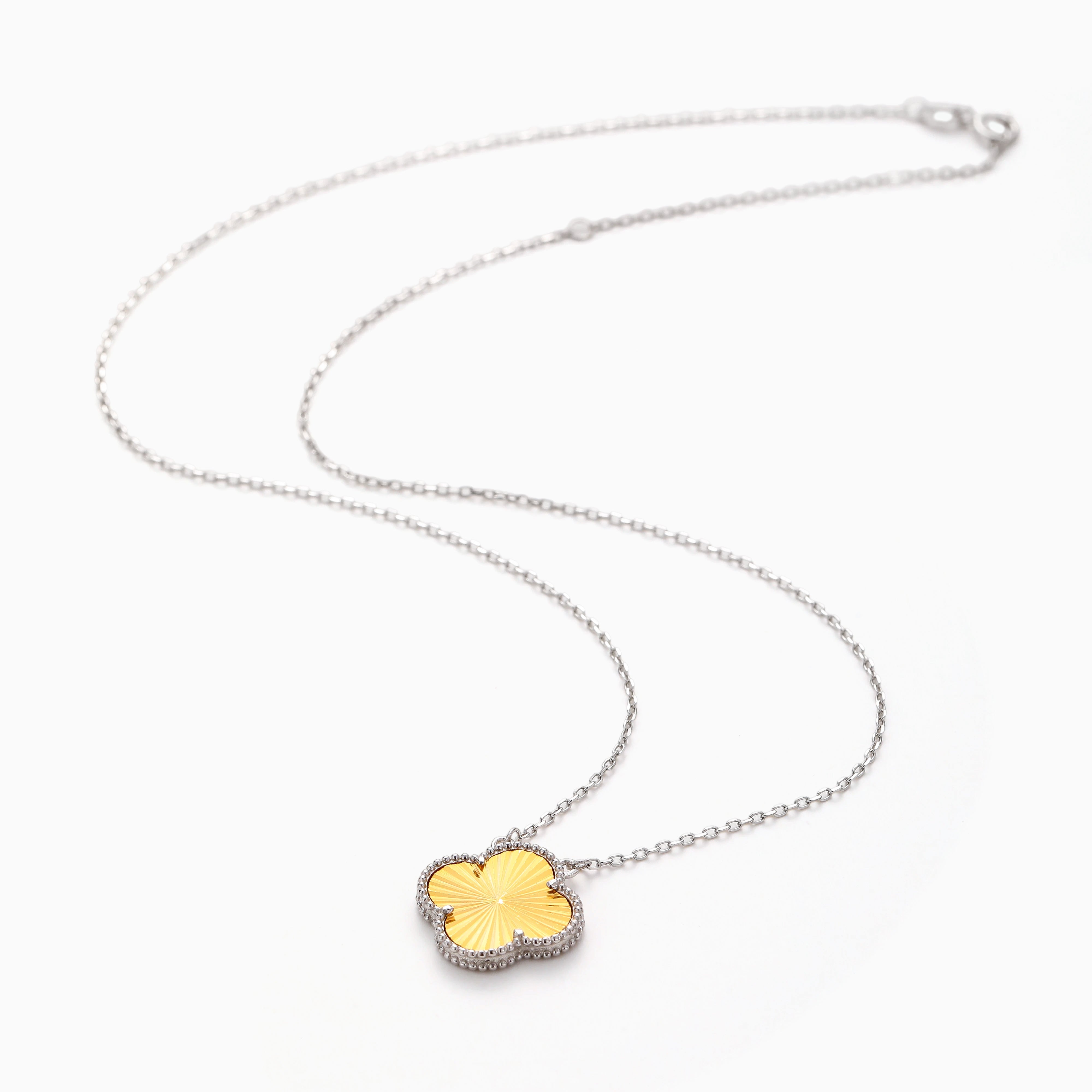 SUNBURST CLOVER PENDANT BEADED BORDER NECKLACE