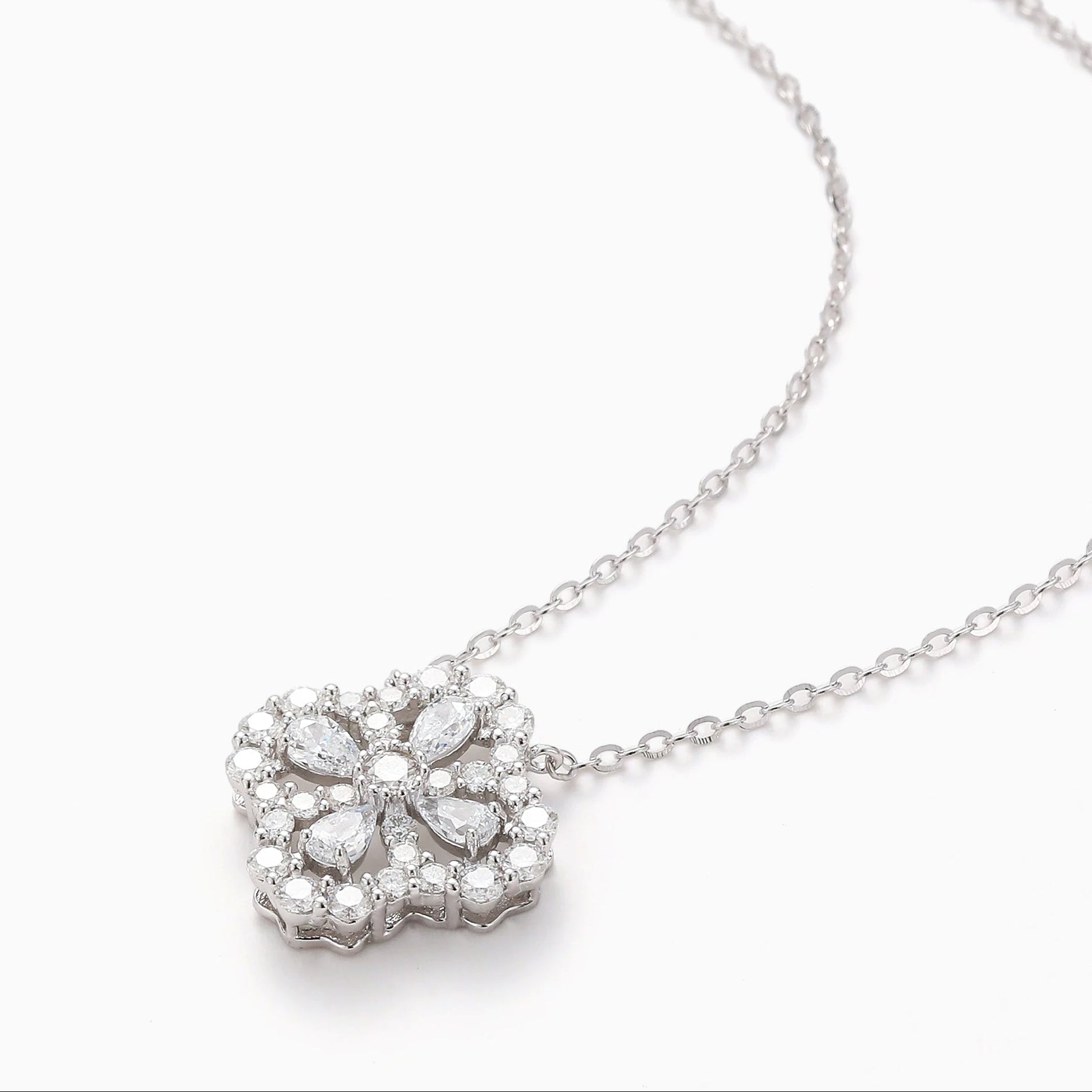 MOISSANITE PAVÉ DELICATE FLOWER PENDANT NECKLACE