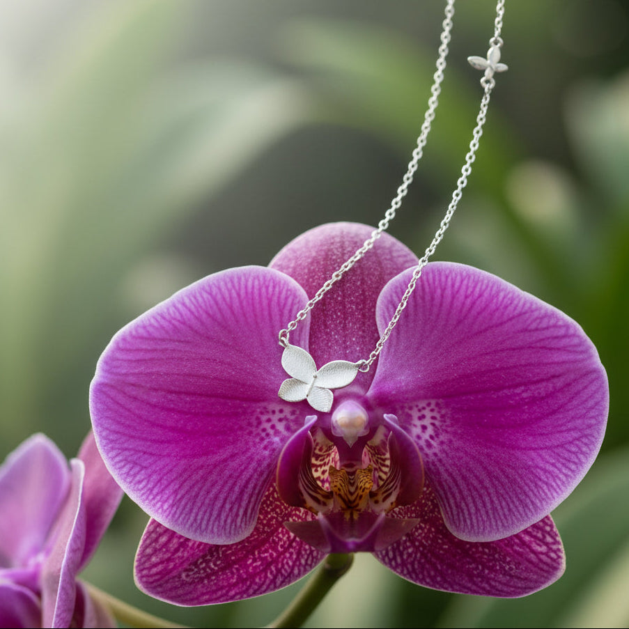 DOUBLE BUTTERFLY NECKLACE