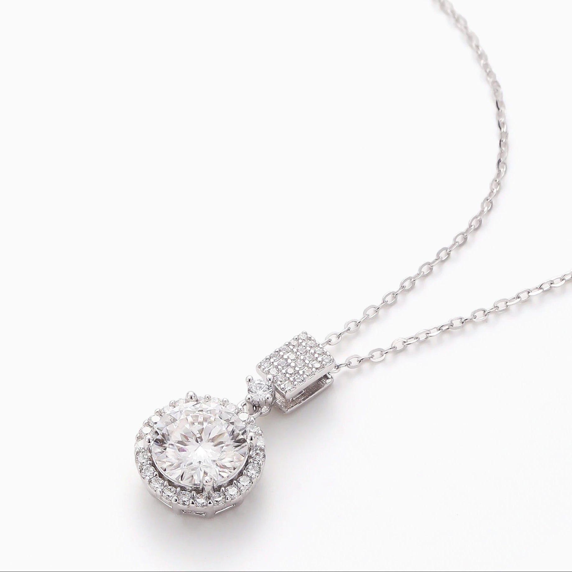 CLASSIC SOLITAIRE MOISSANITE PENDANT WITH PAVÉ BAIL