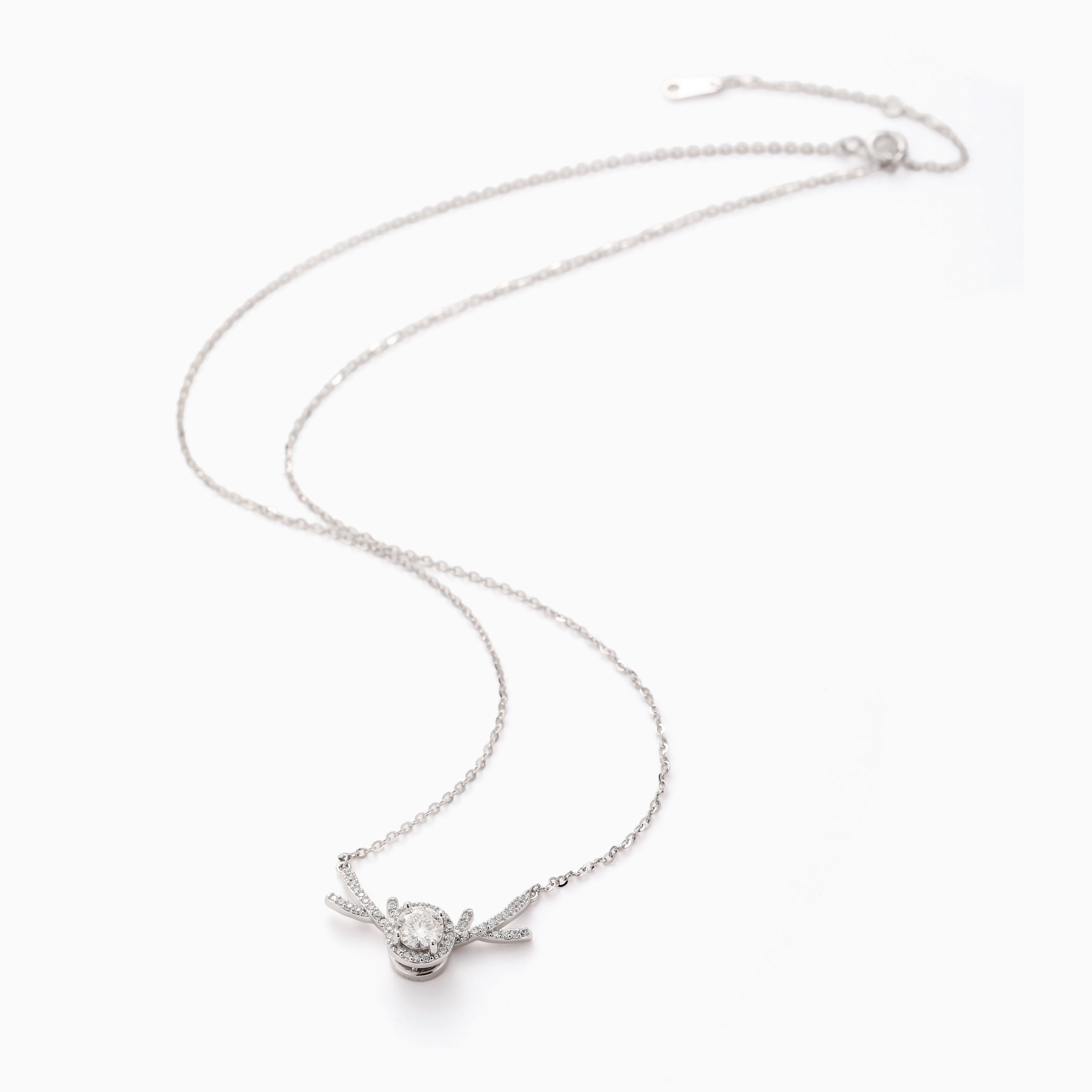 SPINNING MOISSANITE PENDANT NECKLACE WITH DEER ANTLER DETAILING