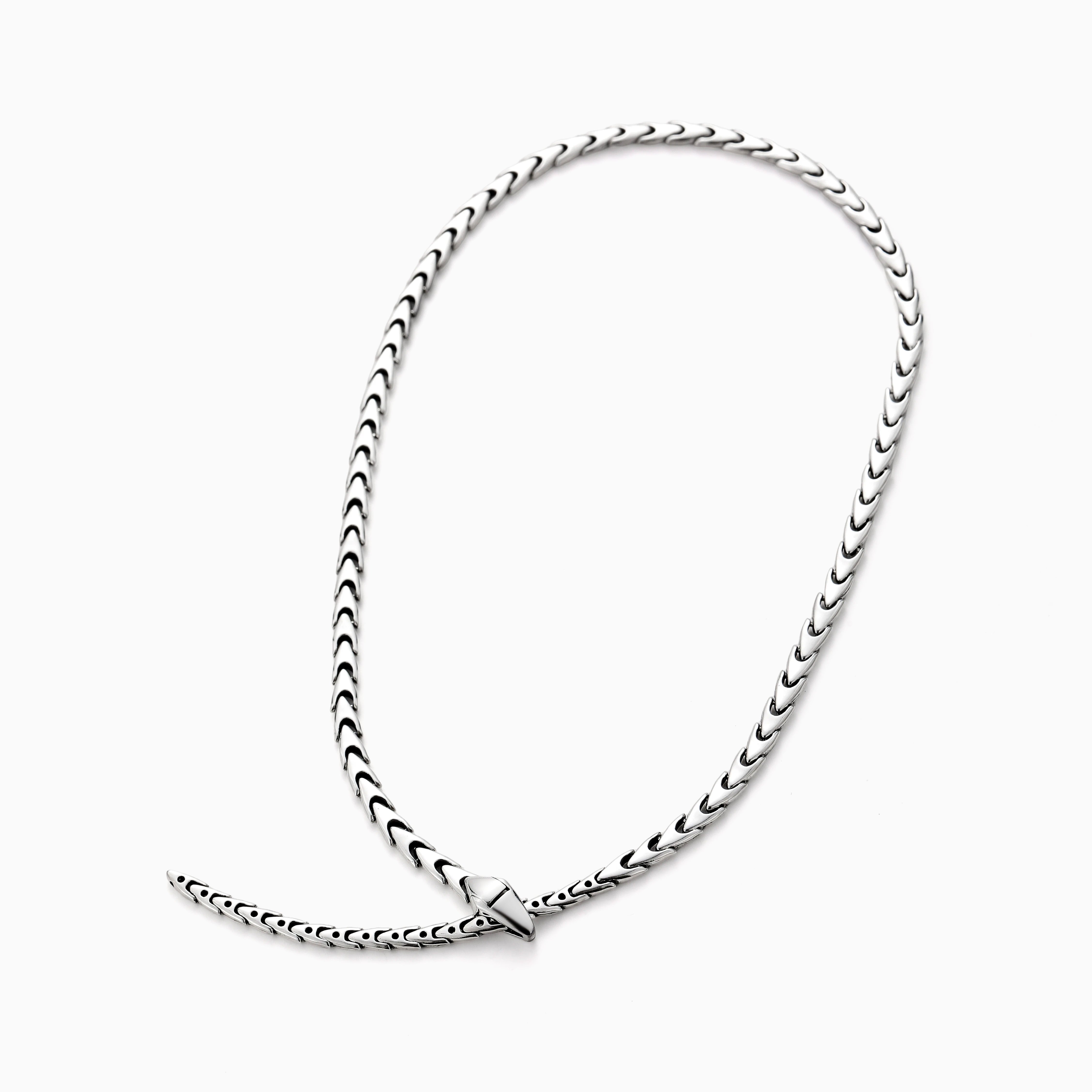 SNAKE CHAIN NECKLACE