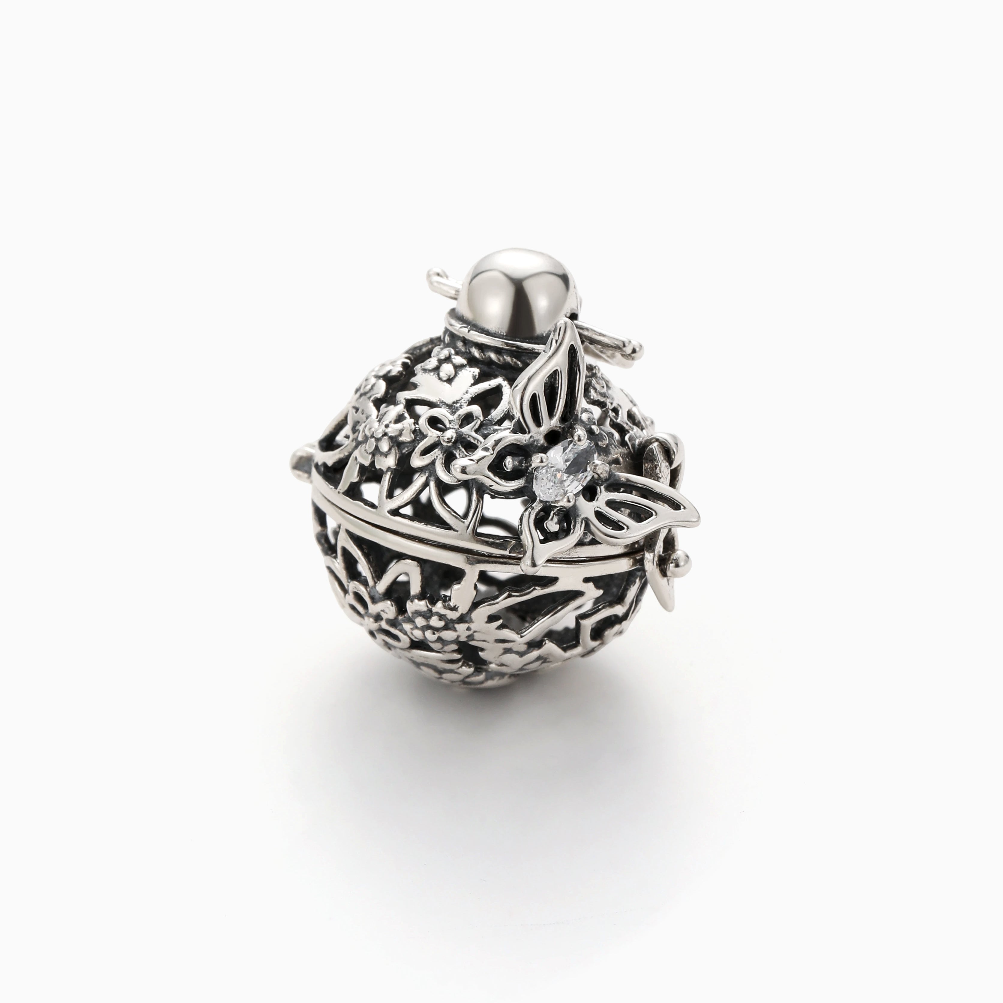 BUTTERFLY & FLOWER OPENWORK LOCKET PENDANT
