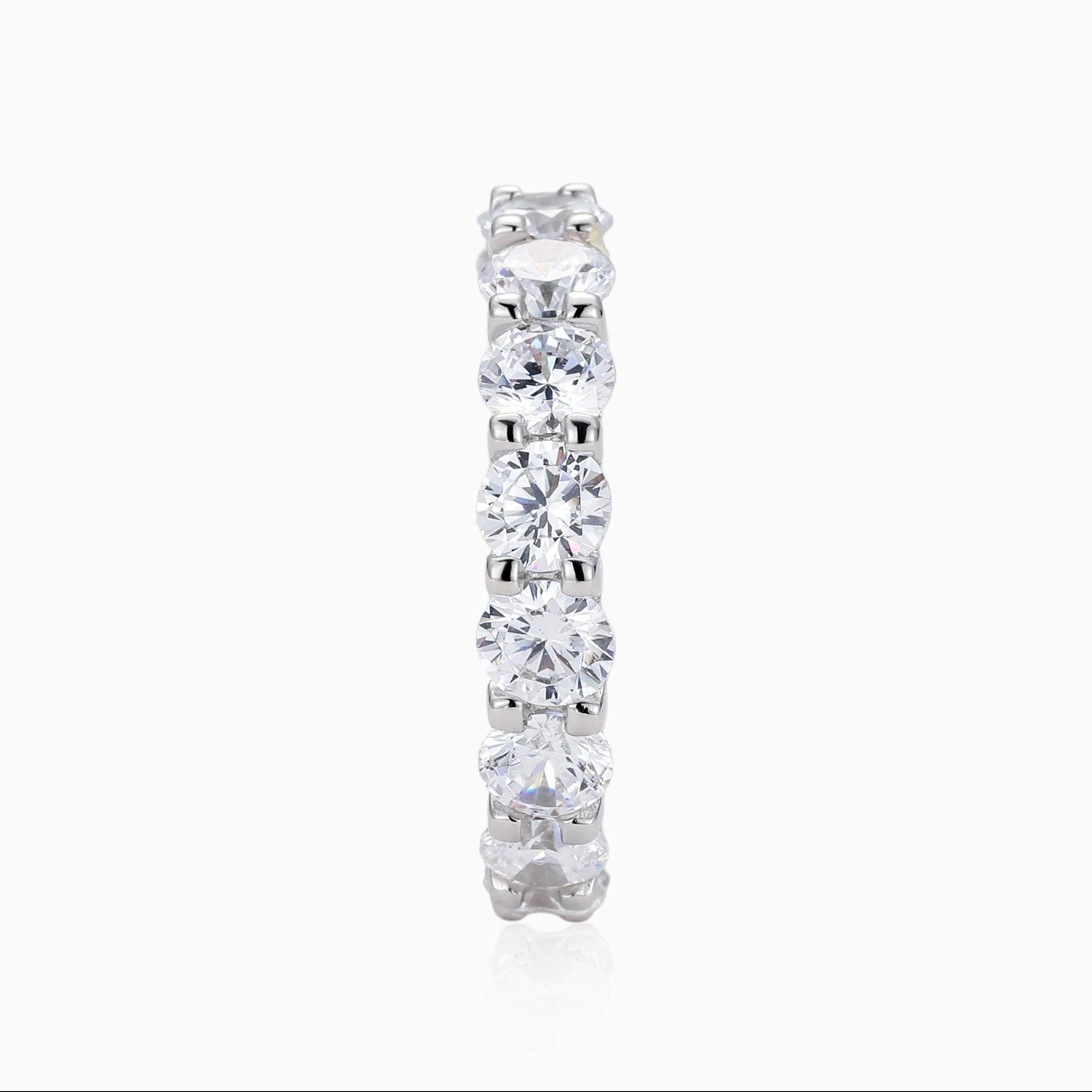 BRILLIANCE FROM EVERY ANGLE THE HYPNOTIZING MOISSANITE ETERNITY RING