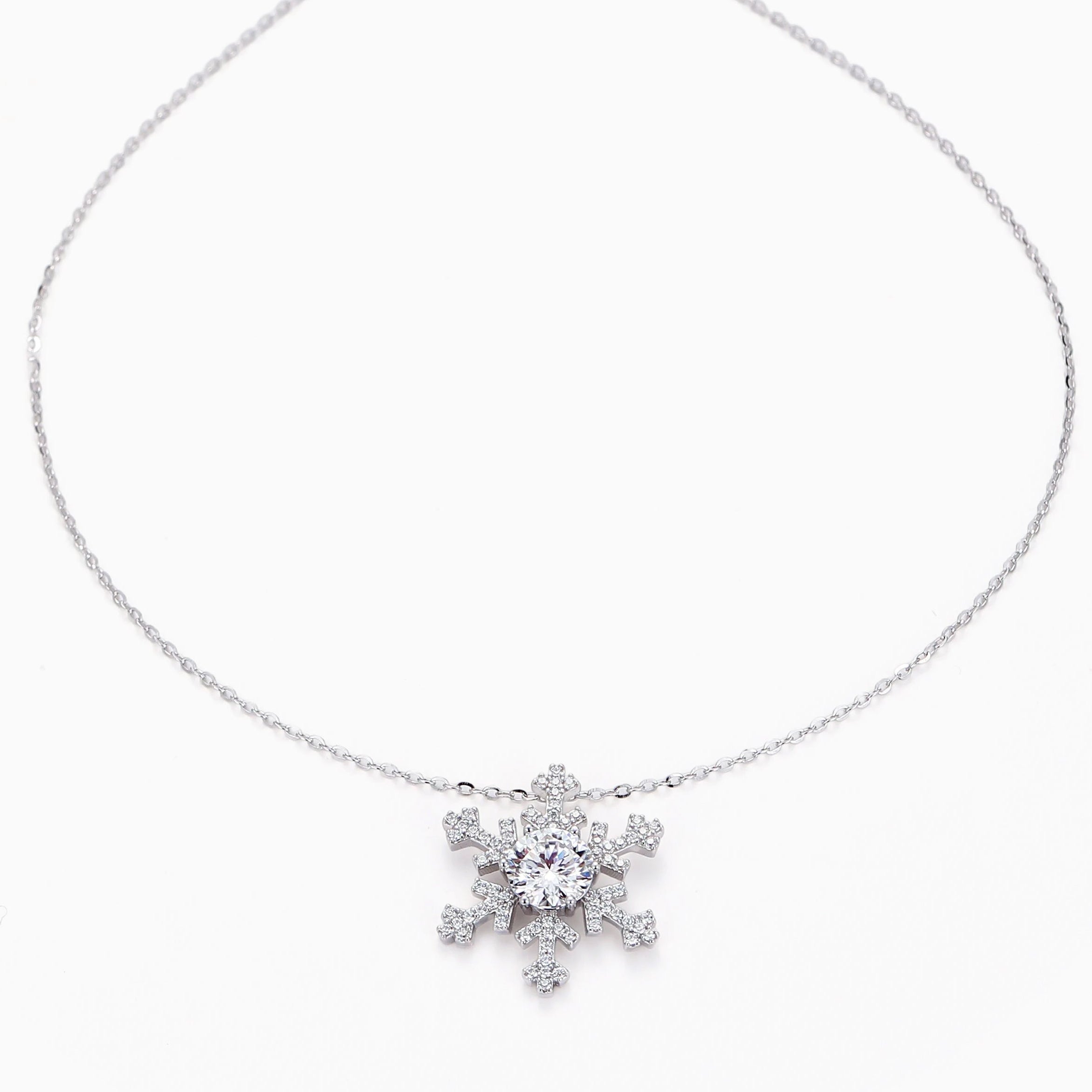 SNOWFLAKE MOISSANITE PENDANT CHAIN
